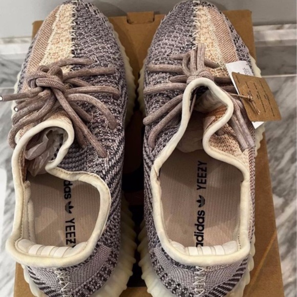 Yeezy Boost 350 - Ash Pearl - Picture 6 of 6